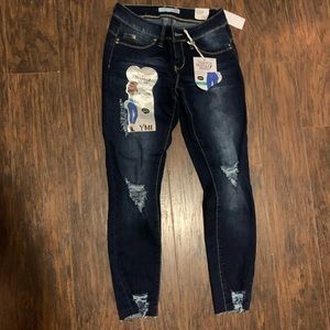 Women’s ripped jeans